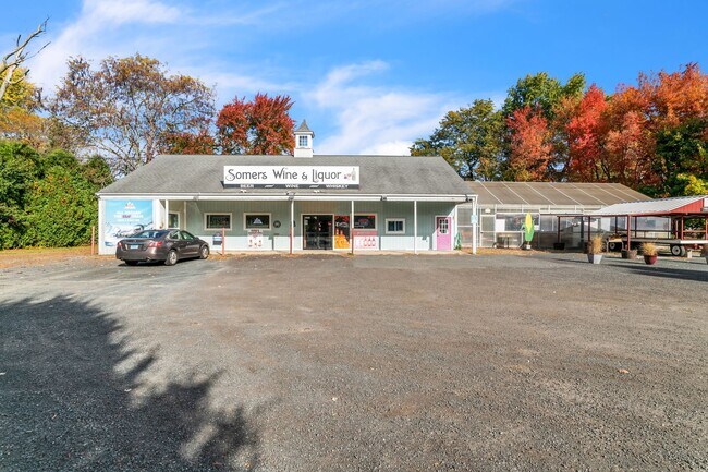 More details for 103 Main St, Somers, CT - Retail for Sale