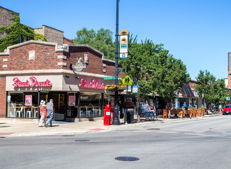 3300-3332 N Broadway St, Chicago, IL for sale - Building Photo - Image 1 of 1