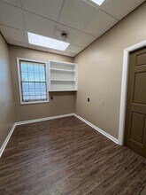 2850 Ashley Phosphate Rd, North Charleston, SC for lease Interior Photo- Image 1 of 1