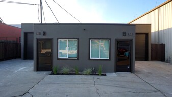 741-745 Warrington Ave, Redwood City CA - Loft