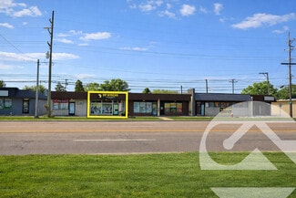 Plus de détails pour 8226-8236 E 12 Mile Rd, Warren, MI - Commerce de détail à louer