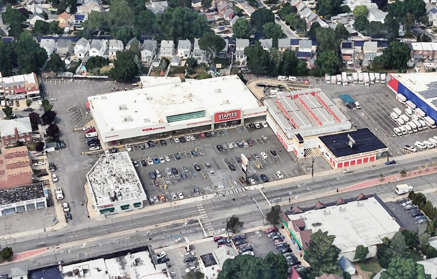 251-01 Jamaica Ave, Bellerose, NY à louer - Photo du bâtiment - Image 3 de 7