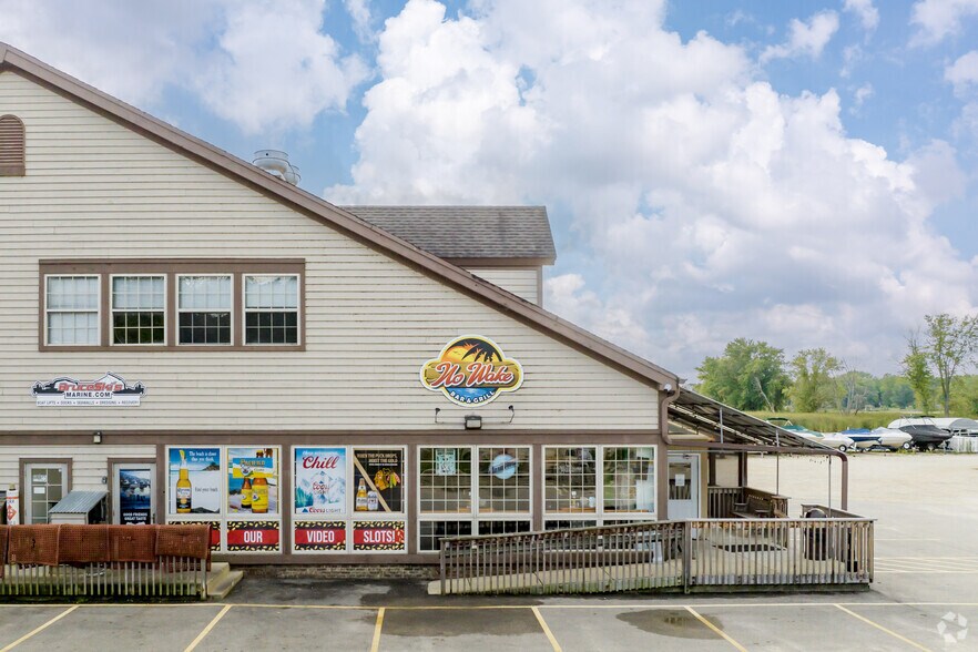 99 Kazimour Dr, Port Barrington, IL for lease - Building Photo - Image 3 of 20