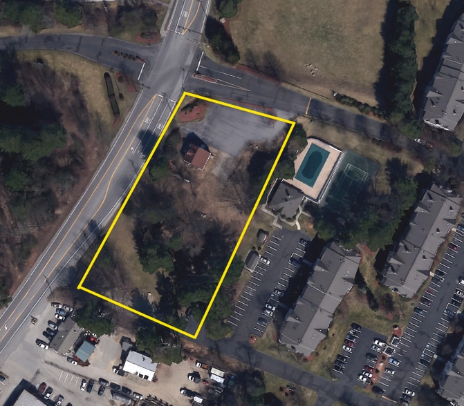 725 Daniel Webster Hwy, Merrimack, NH à vendre - Photo du bâtiment - Image 2 de 7