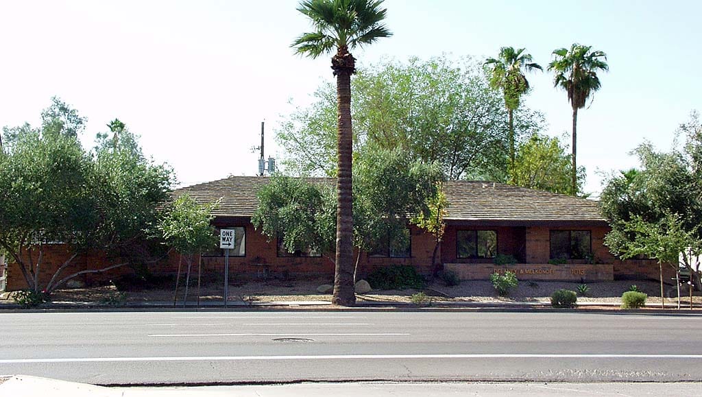 1013 & 1017 E Washington St, Phoenix, AZ for lease Building Photo- Image 1 of 6