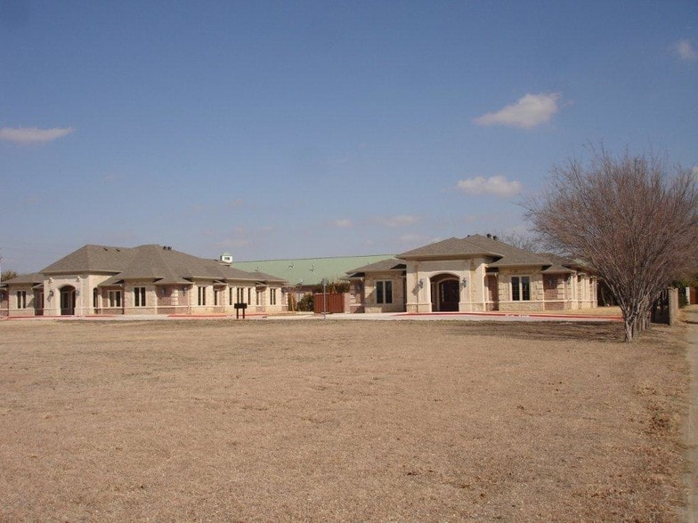 1948 E Hebron Pky, Carrollton, TX for sale - Building Photo - Image 3 of 3