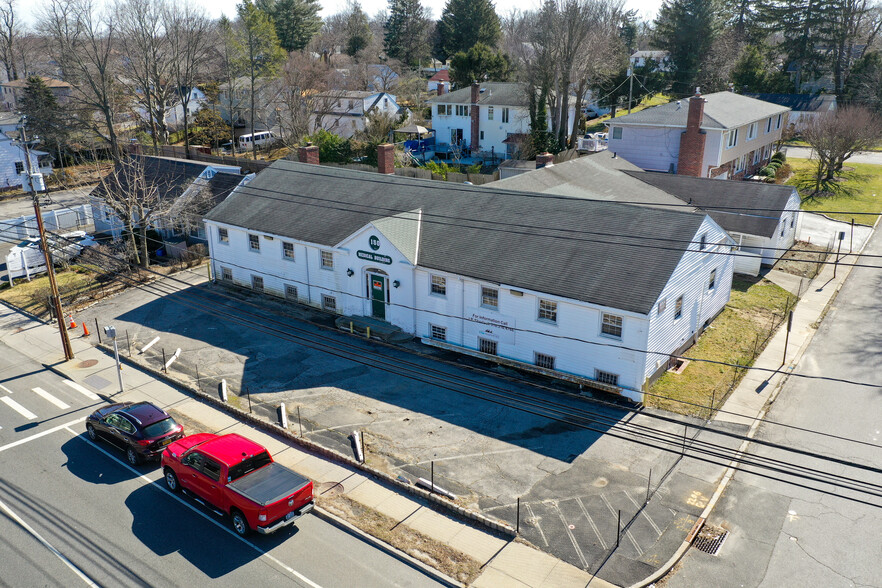 150 Forest Ave, Glen Cove, NY for sale - Building Photo - Image 1 of 1