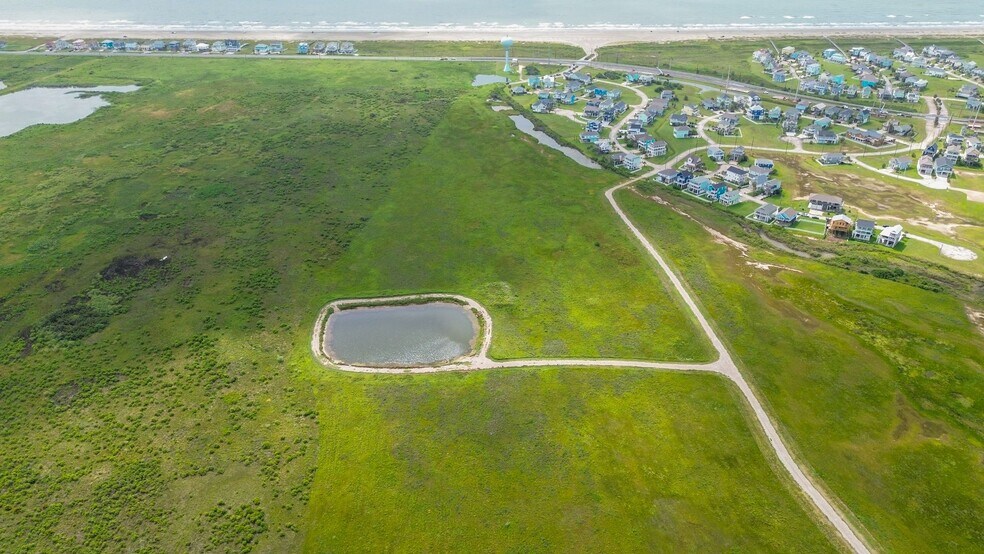 Farm to Market Road 3005, Galveston, TX à vendre - Photo du bâtiment - Image 3 de 19