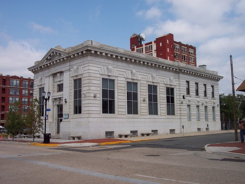 121 Market St, Camden, NJ for sale - Primary Photo - Image 1 of 2