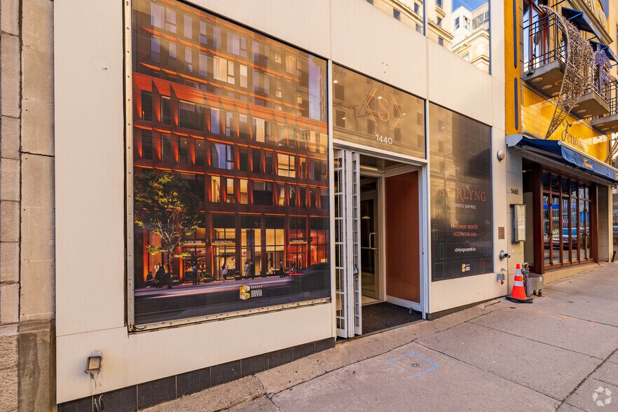 1440-1442 Rue Peel, Montréal, QC à louer - Photo du bâtiment - Image 2 de 8