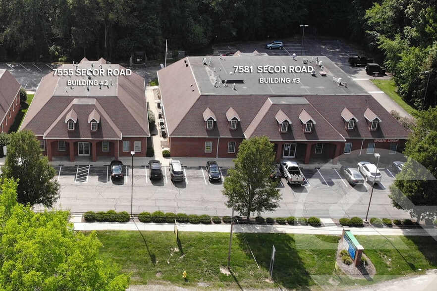 7555 Secor Rd, Lambertville, MI for sale - Primary Photo - Image 1 of 2