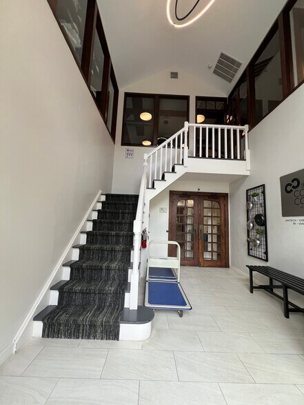 94 N Broadway, Irvington, NY à louer - Photo du bâtiment - Image 3 de 19