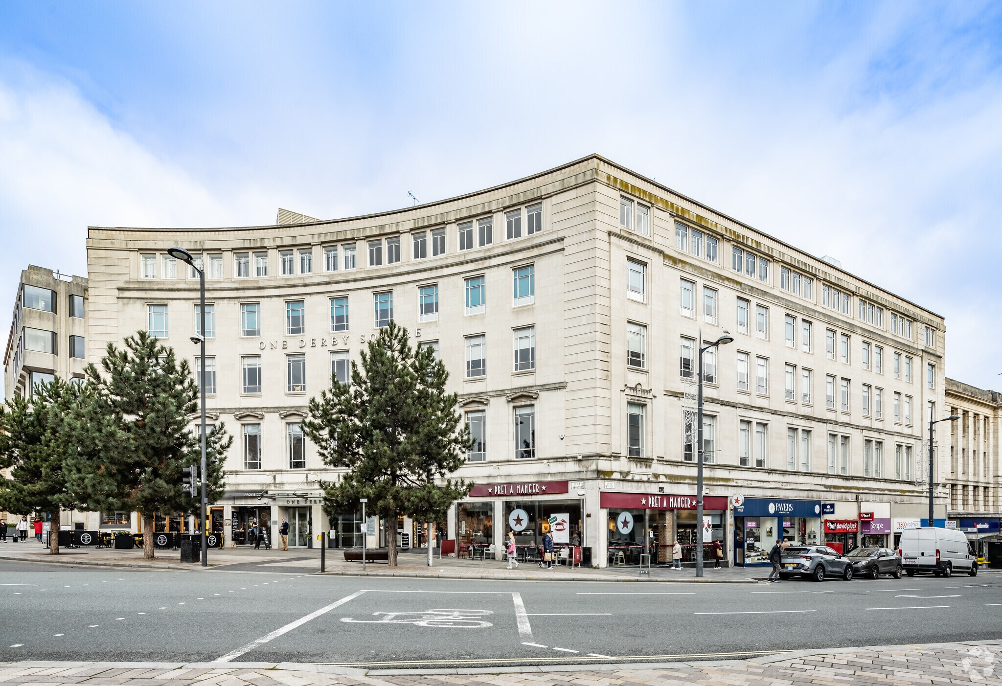 Derby Sq, Liverpool à louer Photo du bâtiment- Image 1 de 8
