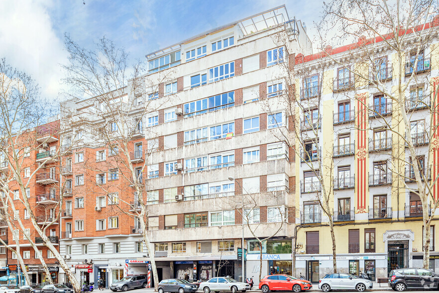 Calle Ríos Rosas, 34, Madrid, Madrid for sale - Building Photo - Image 2 of 2