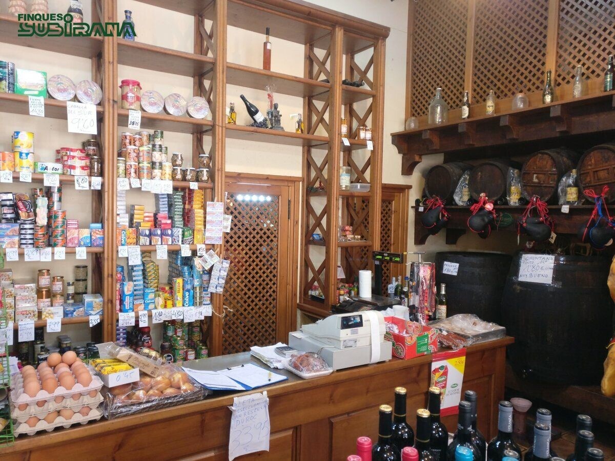 Vilanova del Camí, BAR 08788 - - - Interior Photo - Image 2 of 9