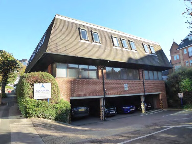 7 Vale Ave, Tunbridge Wells à vendre - Photo du bâtiment - Image 2 de 9