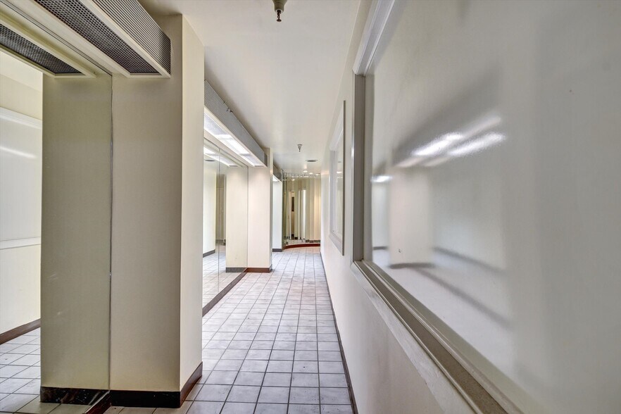 263-265 Golden Gate Ave, San Francisco, CA à louer - Photo du bâtiment - Image 3 de 40