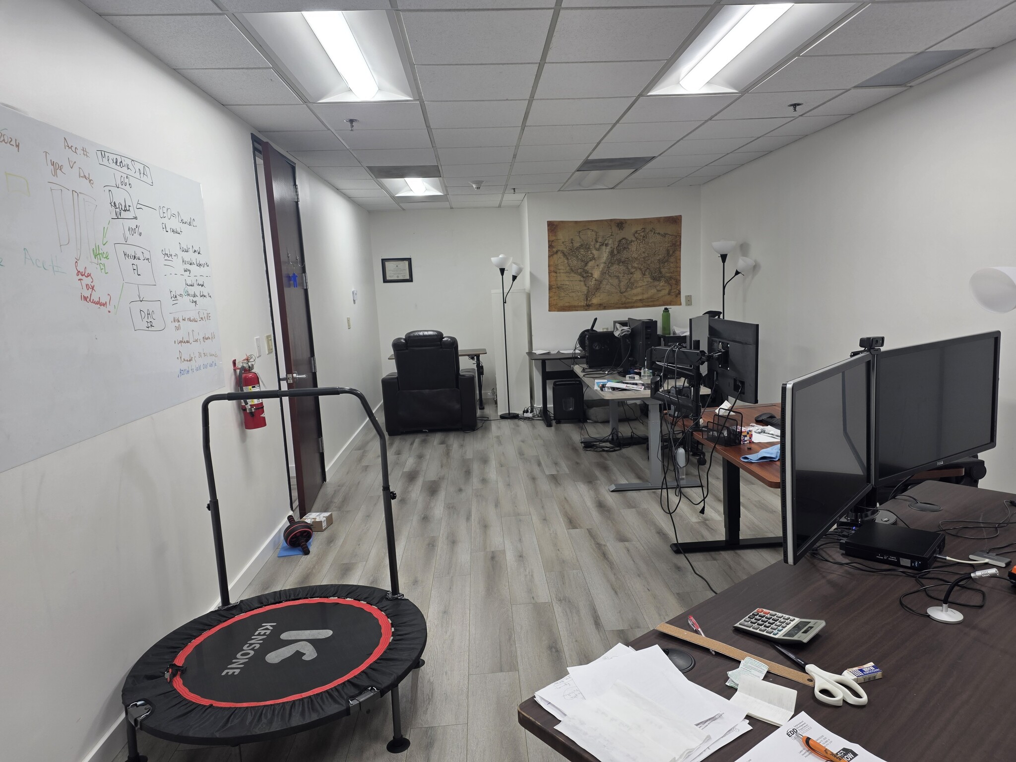 425 E Colorado St, Glendale, CA for lease Interior Photo- Image 1 of 6