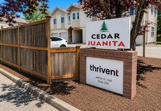 9925 NE 134th Ct, Kirkland, WA for lease Building Photo- Image 2 of 6