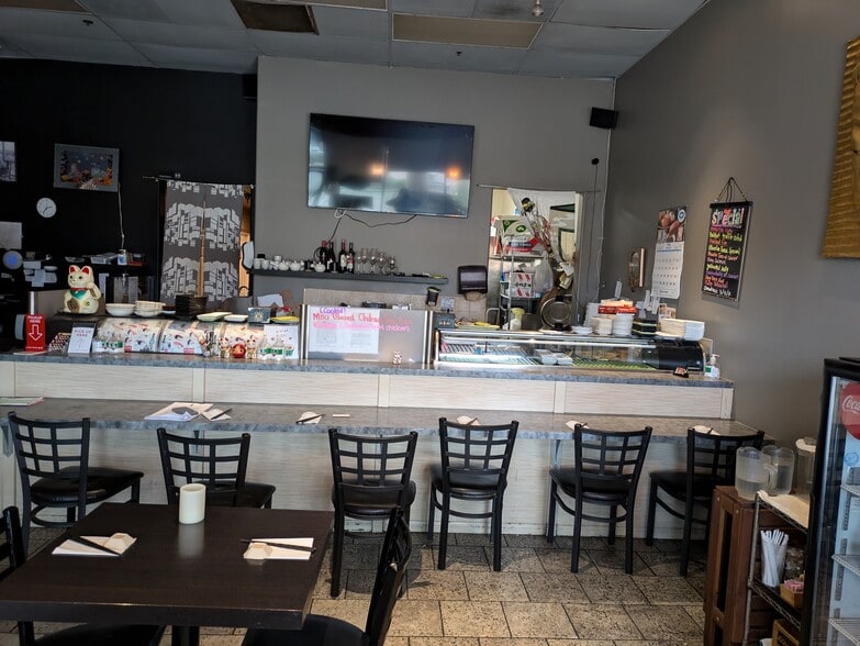 476 W Los Angeles Ave, Moorpark, CA for lease - Interior Photo - Image 3 of 11