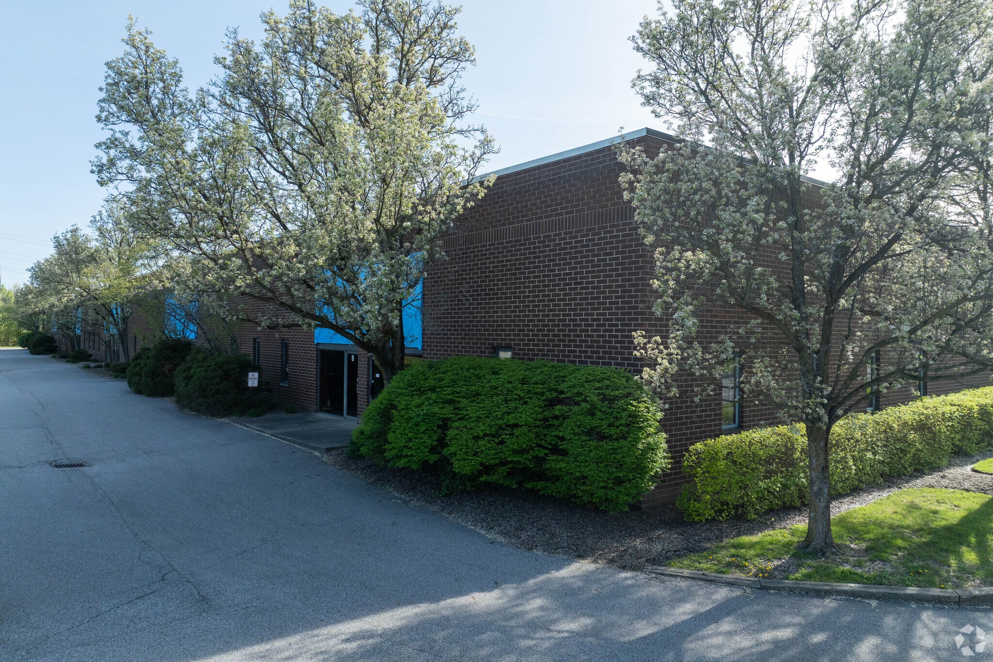 2146 Enterprise Pky, Twinsburg, OH for sale Primary Photo- Image 1 of 6
