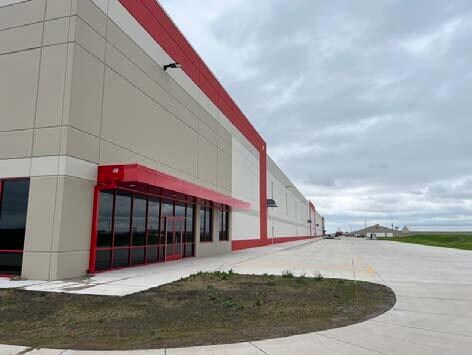 510 Sterling Dr, Walcott, IA à louer - Photo du bâtiment - Image 3 de 26