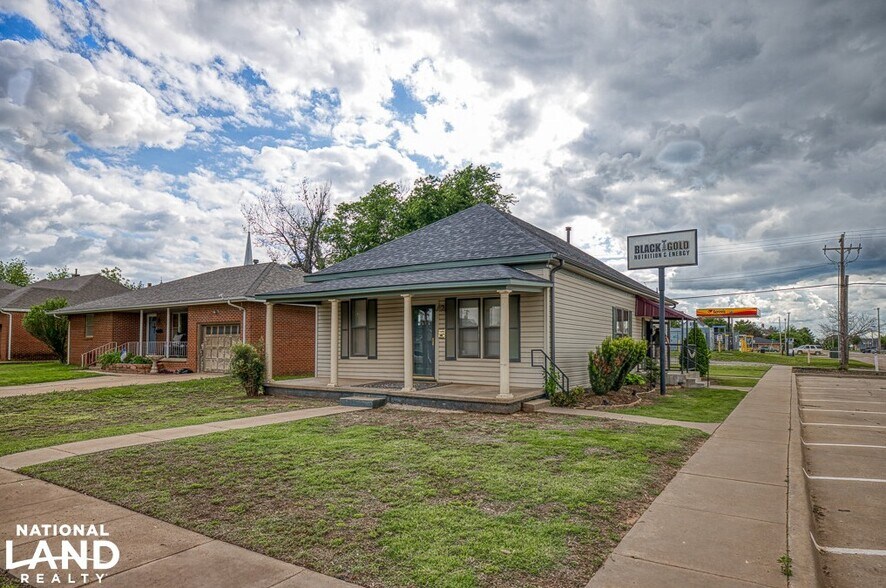 202 S. 6th St., Kingfisher, OK for sale - Primary Photo - Image 2 of 22