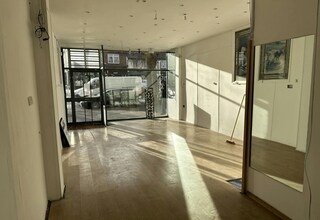 198 Chiswick High Rd, London for lease Interior Photo- Image 2 of 2