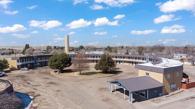 Plus de détails pour 700 Colorado Ave, Stratton, CO - Services hôteliers à vendre