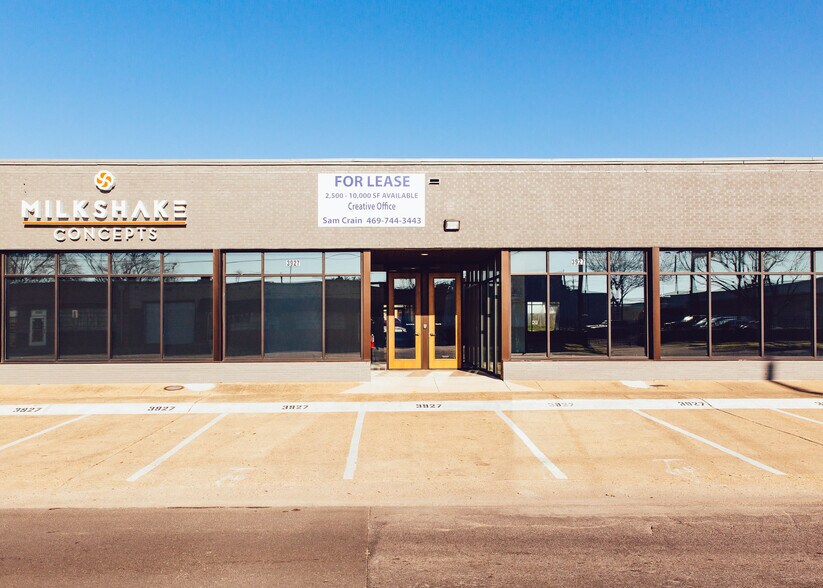 3927 Main St, Dallas, TX à louer - Photo du bâtiment - Image 1 de 18