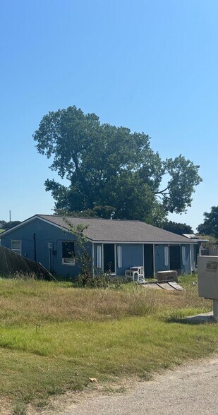 3 Fully Leased Single Family Homes portefeuille de 3 propriétés à vendre sur LoopNet.ca - Photo du bâtiment - Image 3 de 14