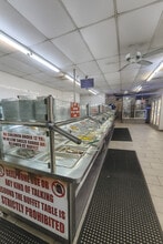 1412 Rockaway Pky, Brooklyn, NY à louer Photo intérieure- Image 2 de 4