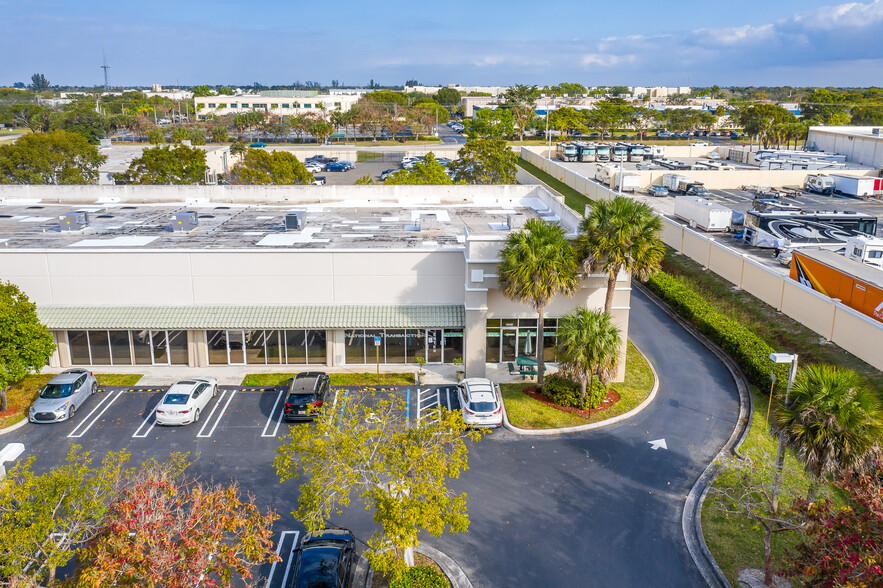 11931-11971 NW 37th St, Coral Springs, FL for sale - Building Photo - Image 3 of 5