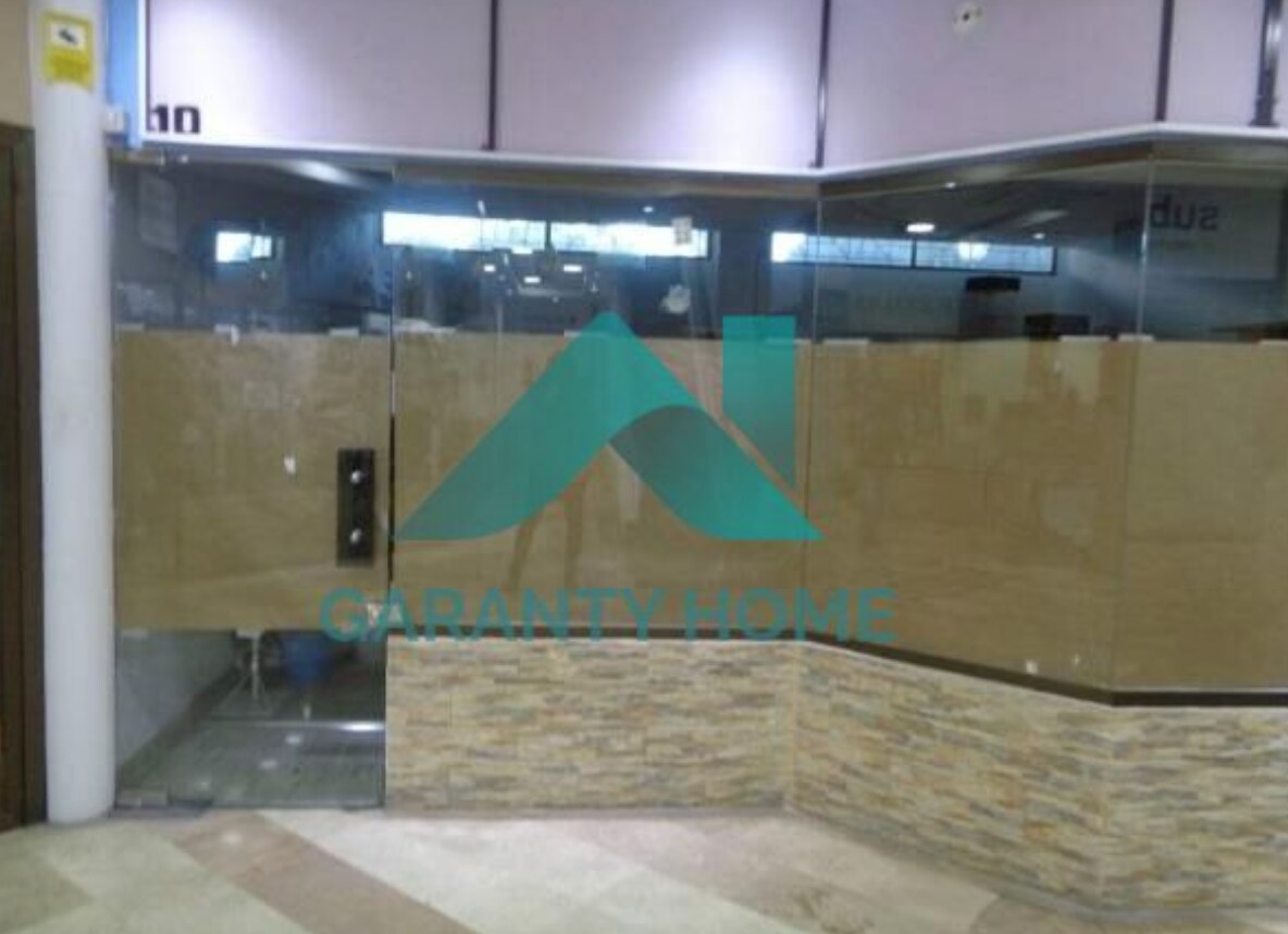 Retail in Cáceres, Cáceres for lease Interior Photo- Image 1 of 2