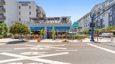 211 Mission Ave, Oceanside, CA for lease Building Photo- Image 2 of 9