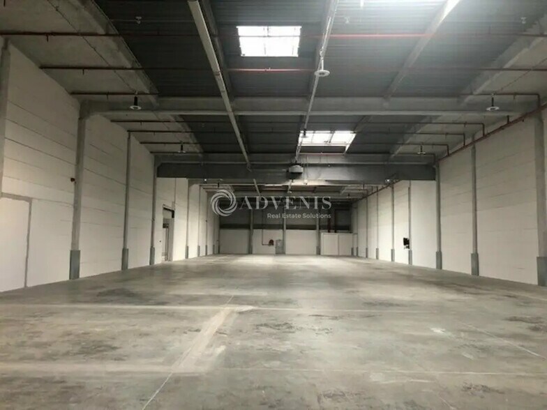 Industrial in Rosny-sous-Bois for lease - Interior Photo - Image 2 of 4