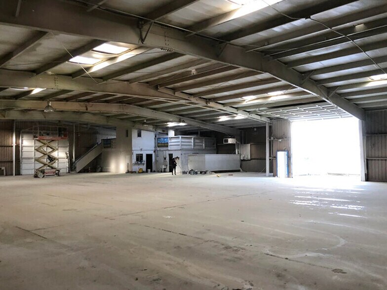 449 W Clark St, Eureka, CA à vendre - Photo intérieure - Image 2 de 9