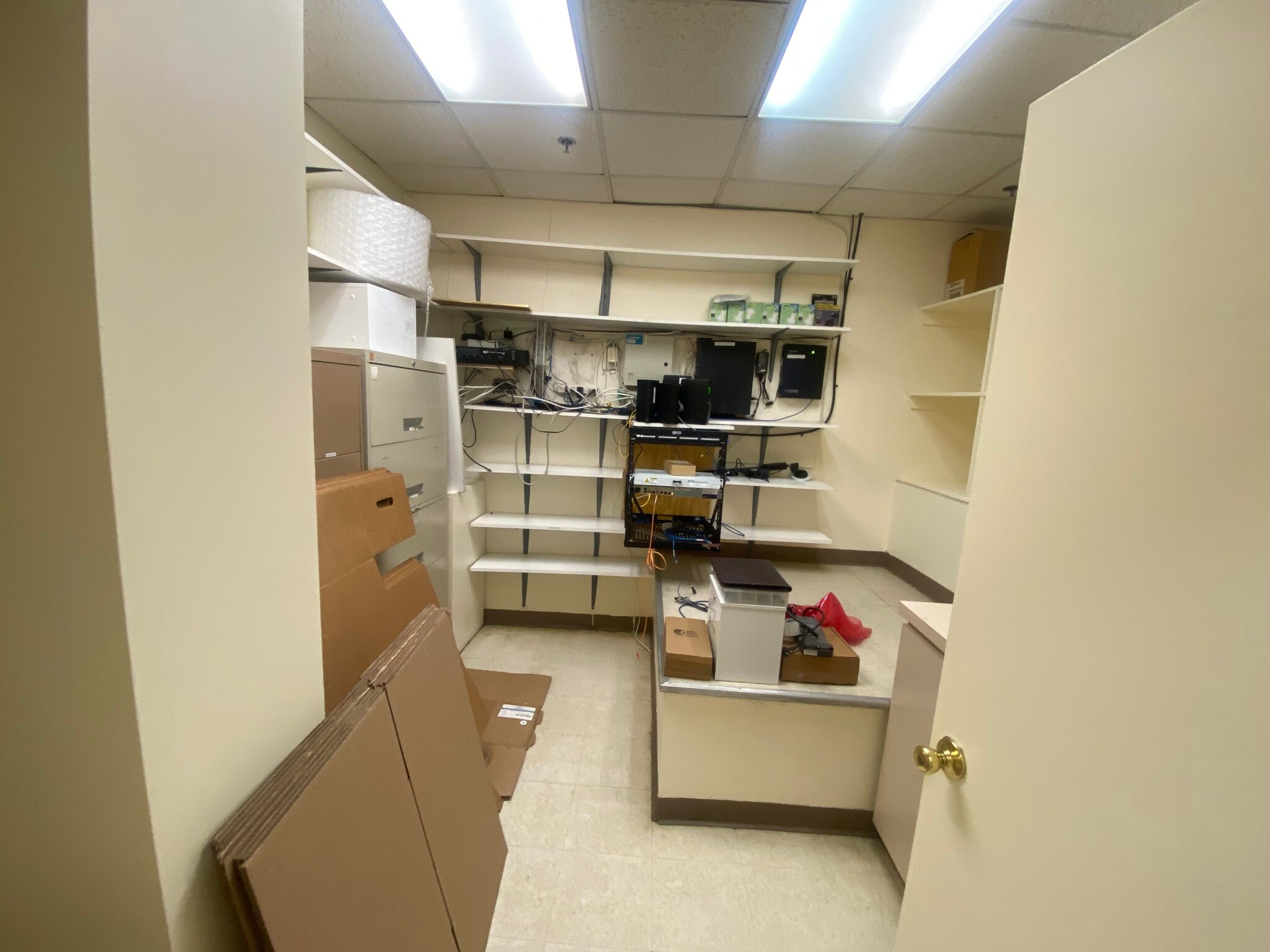 9101 4th Ave, Brooklyn, NY for lease Interior Photo- Image 1 of 5