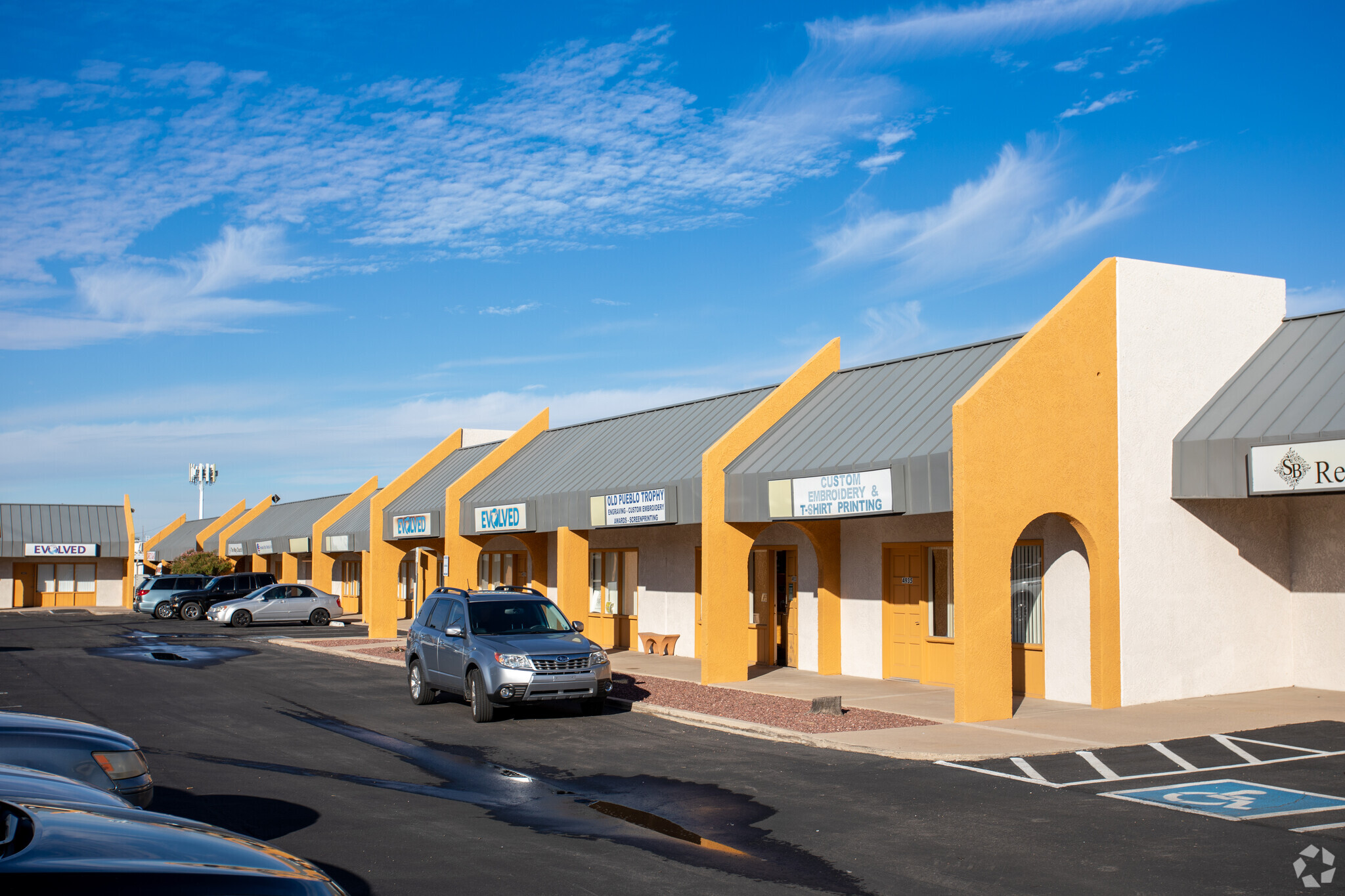 4901-4907 E 29th St, Tucson, AZ for lease Primary Photo- Image 1 of 4