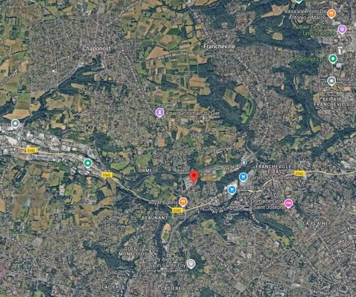 Bureau dans Chaponost à louer - Photo du bâtiment - Image 2 de 8