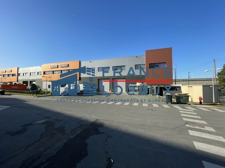38 Chemin Latéral, Romainville for lease - Building Photo - Image 2 of 7