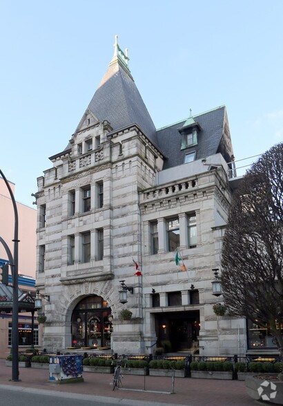 60 Bastion Sq, Victoria, BC à louer - Photo du bâtiment - Image 3 de 6