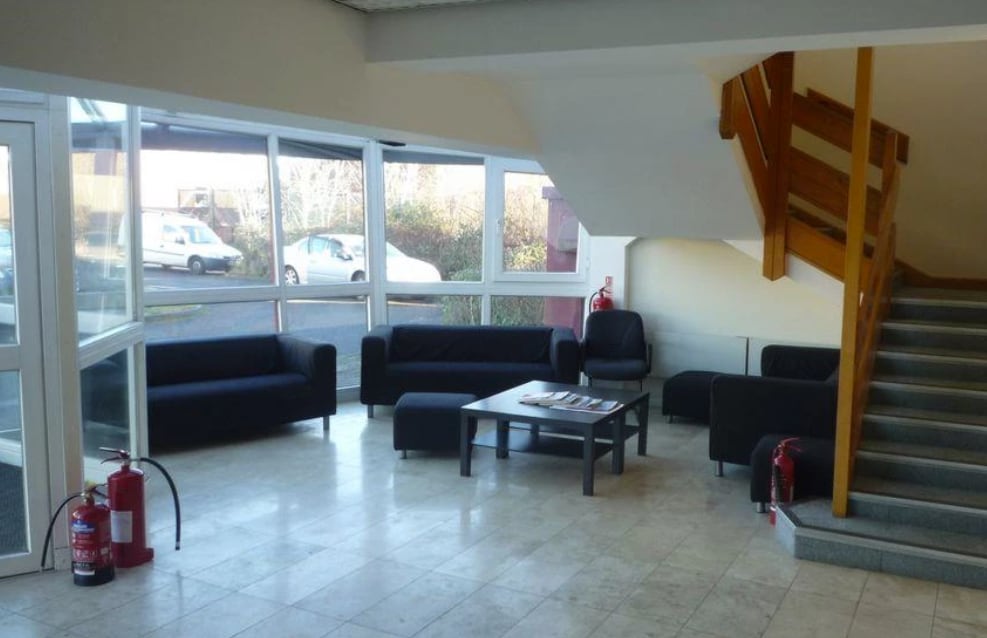 Tything Rd East, Alcester for lease Interior Photo- Image 1 of 5