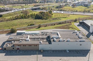 Plus de détails pour 7 Riverside Dr, Quinte West, ON - Industriel à vendre