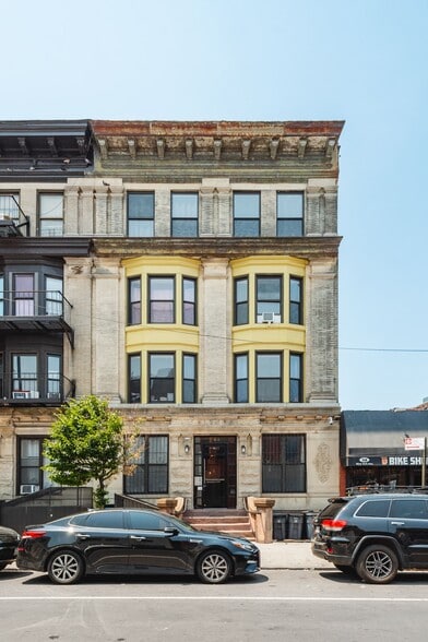 60 New York Ave, Brooklyn, NY for sale - Building Photo - Image 2 of 23