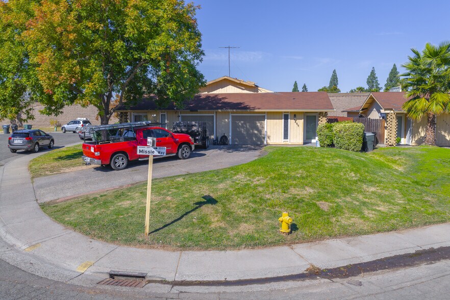 4801 Mary Kate Dr, Sacramento, CA for sale - Building Photo - Image 2 of 11