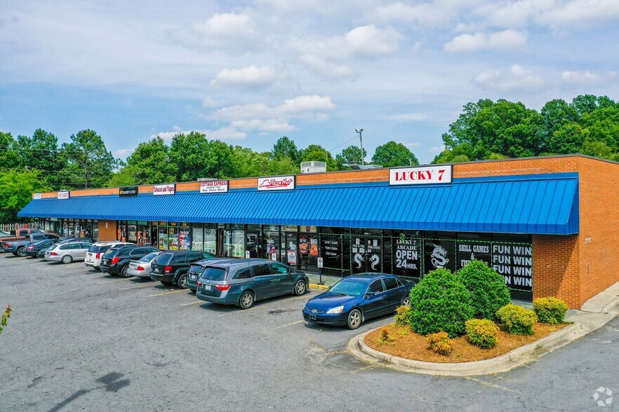 7705 S Tryon St, Charlotte, NC for sale - Primary Photo - Image 1 of 1