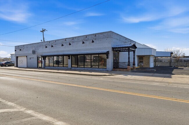 Plus de détails pour 215 N Western Ave, Oklahoma City, OK - Industriel à louer