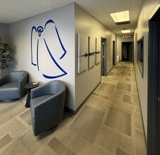 5604 S 48th St, Lincoln, NE for lease Interior Photo- Image 2 of 3