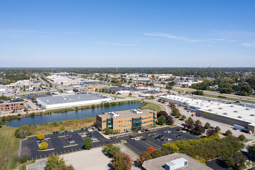 3161 W White Oaks Dr, Springfield, IL for lease - Aerial - Image 2 of 6